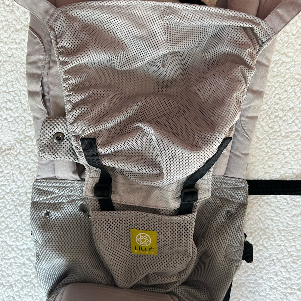 LILLE baby Gray Baby Mesh Carrier